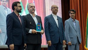 از تبیین راهبردهای استاندار تا تجلیل از پیشگامان صنعتی در همایش روابط عمومی