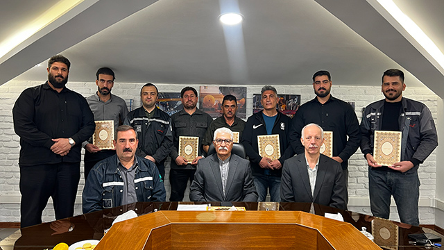 تجلیل مهندس جهانبخش شُکری از قهرمانان و ورزشکاران باشگاه ذوب‌آهن بیستون به مناسبت هفته تربیت بدنی و ورزش
